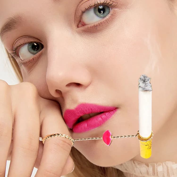 Red Lips Cigarette Holder Ring - additional product view