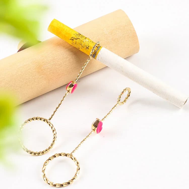 Red Lips Cigarette Holder Ring - additional product view