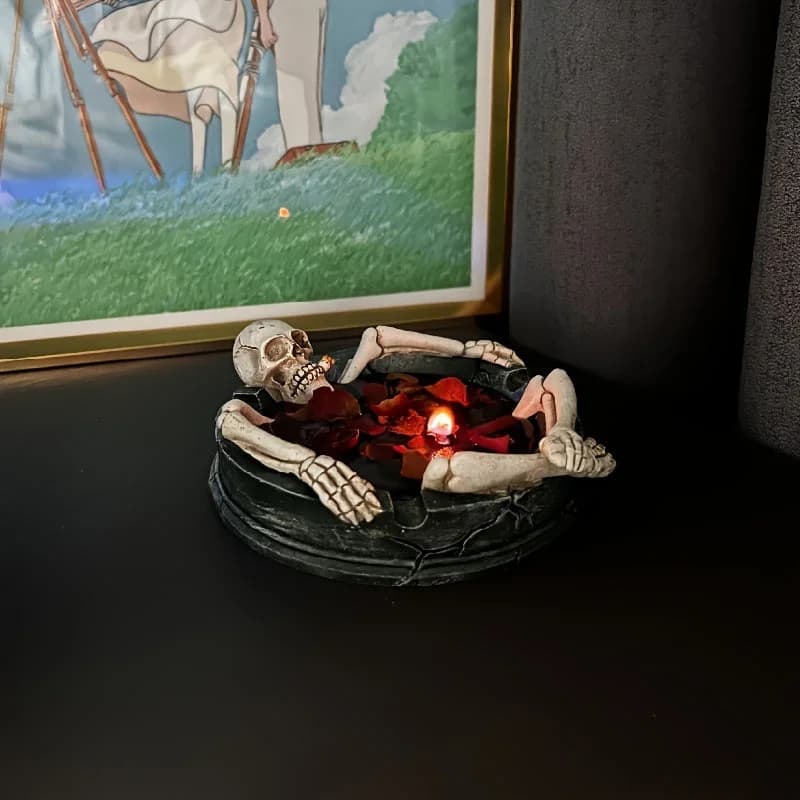 Skull Candle & Ashtray - additional product view